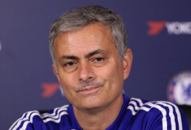 Sacked Jose Mourinho targets Manchester United as his next destination 